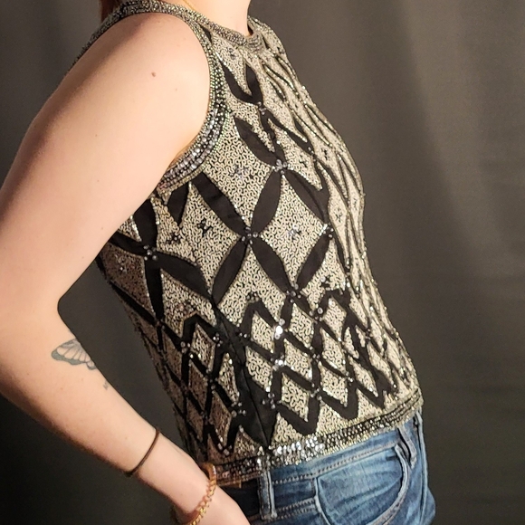 Papell Boutique Black and Silver Geometric Tank Top - Picture 6 of 6